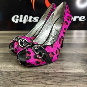 Naughty Monkey Fuchsia Leopard Peep Toe Heels